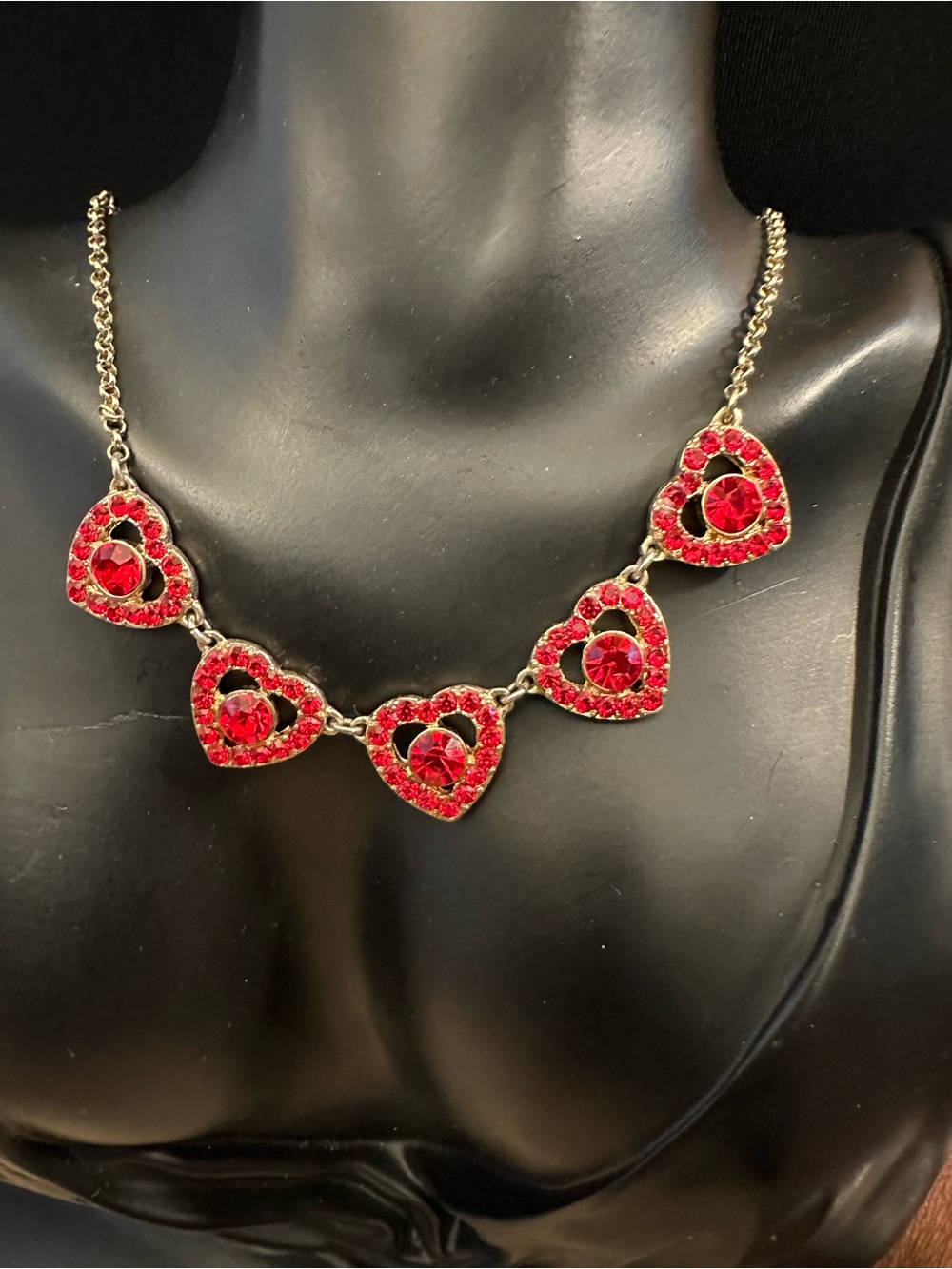 Vintage Liz Claiborne Heart Neckkas - Elegant Women's Jewelry